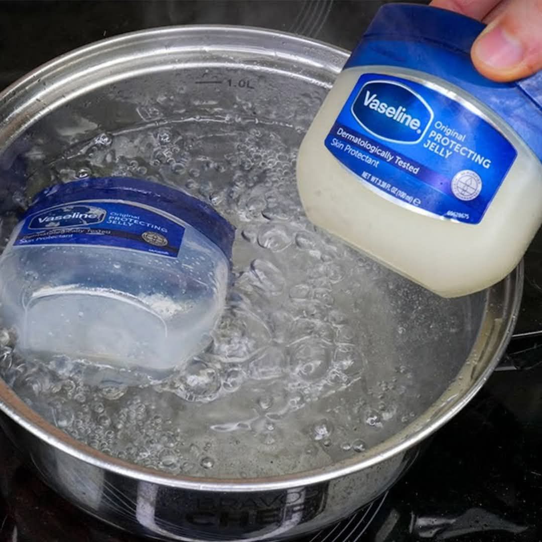 Put Vaseline in Boiling Water and You’ll Be Shocked! | The Trick Everyone Should Know