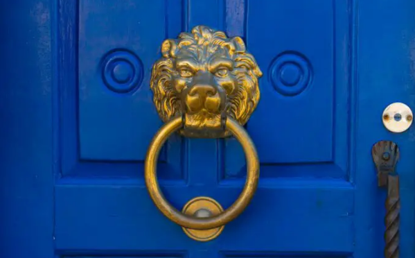 My Mom Left Me at 11 – Years Later, Her Final Message Changed Everything